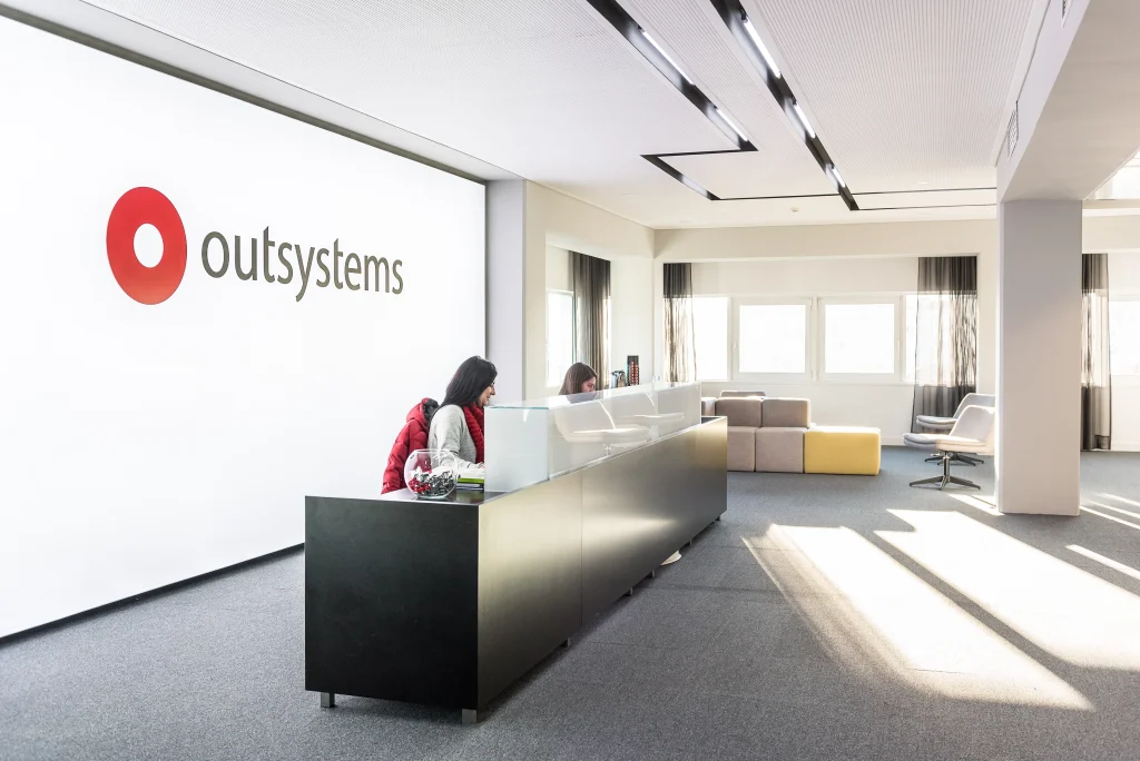 Software Engineer at OutSystems 